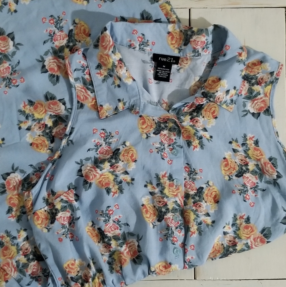 Rue 21 Sleeveless Floral Dress